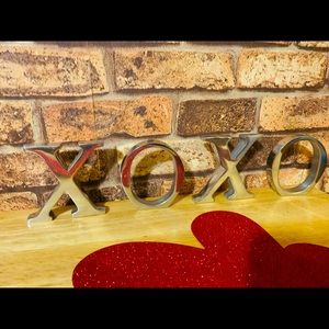 X*O*X*O ALUMINUM LETTERS HUGS N KISSES VALENTINE’S DAY DECOR